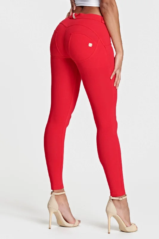 Red Cotton Mid-Rise Full-Length Pants