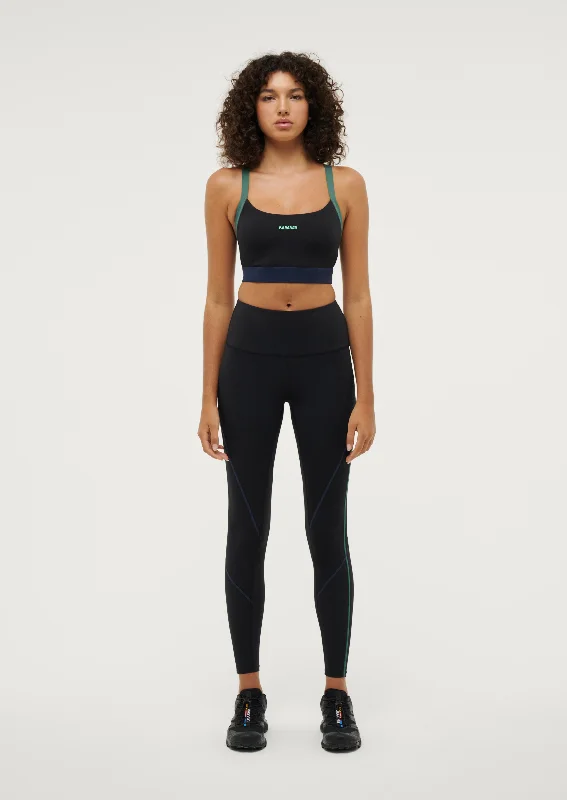 TAKEOVER LEGGING IN BLACK